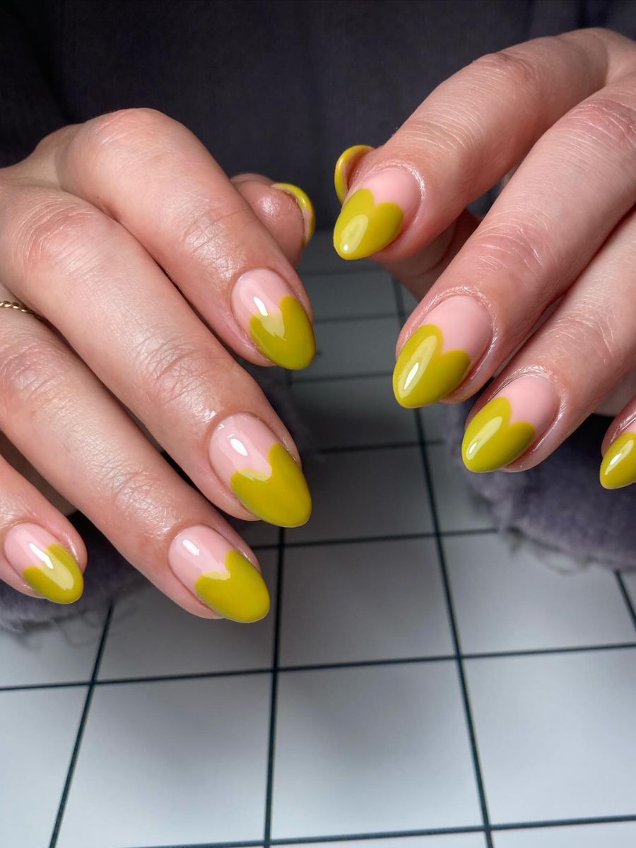 I Thought I’d Seen Every March Nail Look—Then I Found These 21 New Gems
