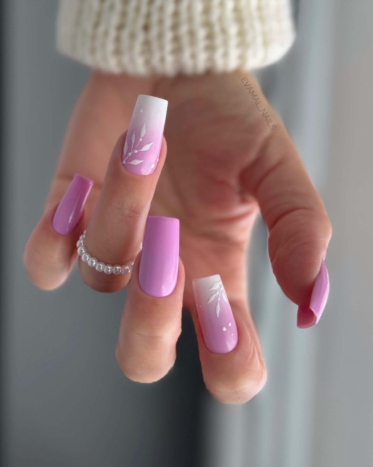evamal_nails
