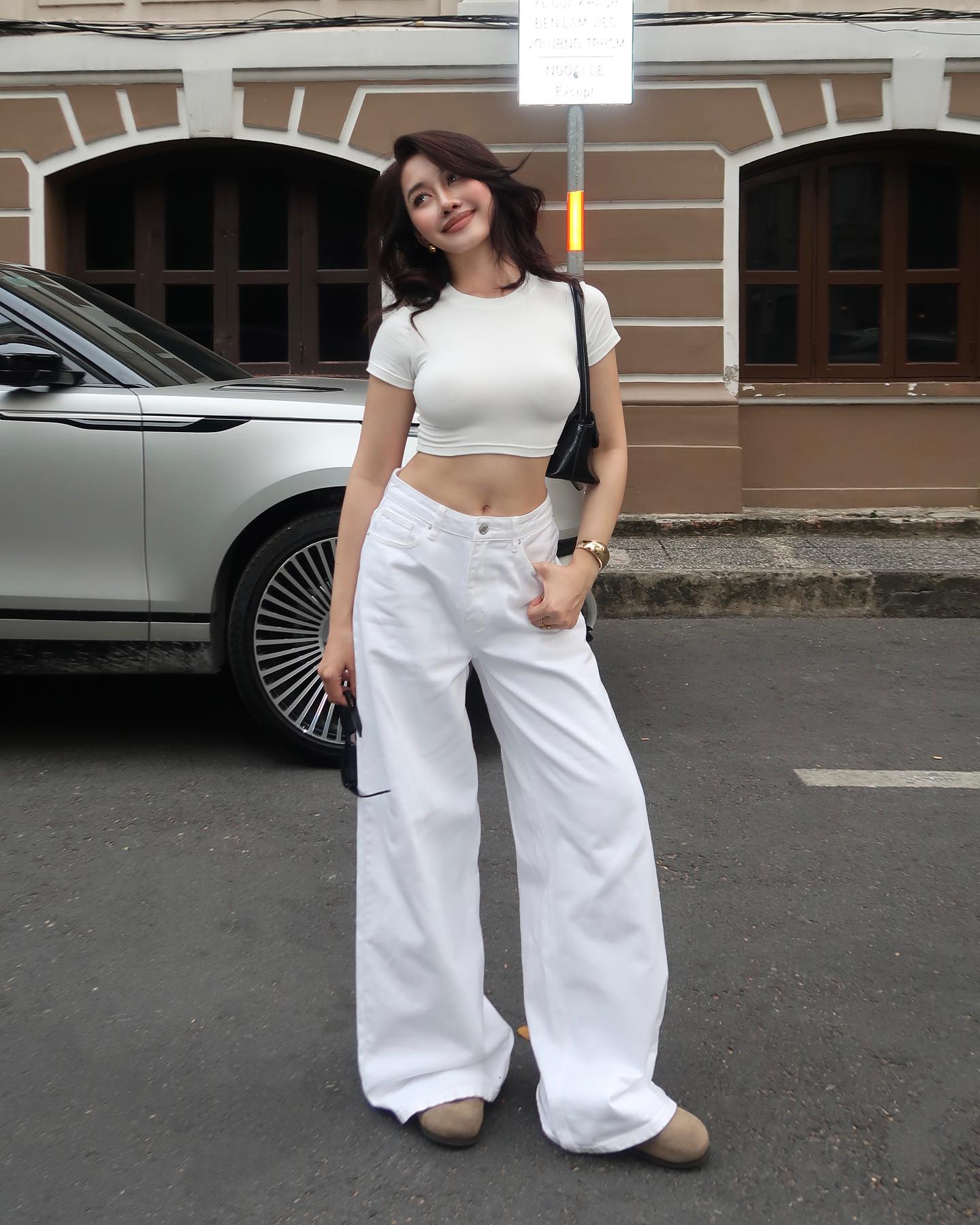 bhuuae_04