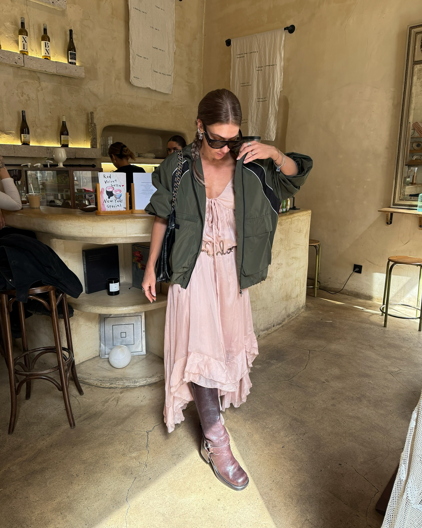 whatgigiwears